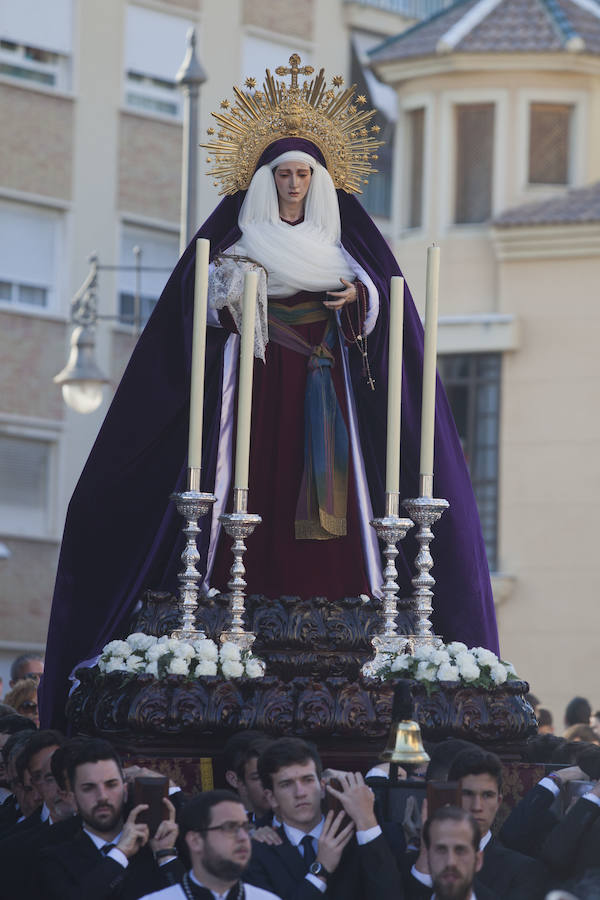 Los traslados del Sábado de Pasión en Málaga, en imágenes