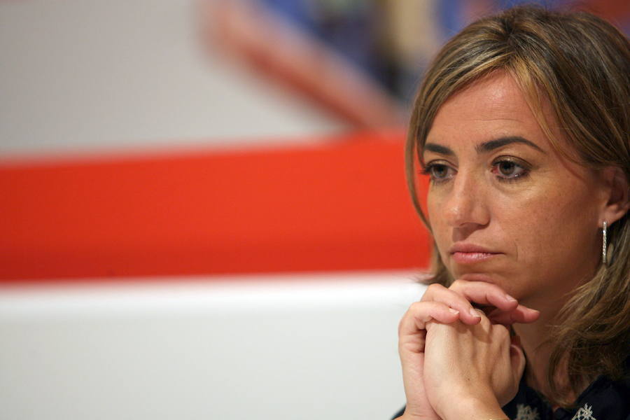 21/07/2007. La ministra de Vivienda, Carme Chacón, durante su participación en el foro 'Sostenibilidad versus proyecto de vida para la juventud', que se celebró en Madrid en el marco del XXIII Congreso de las Juventudes Socialistas de España (JSE).