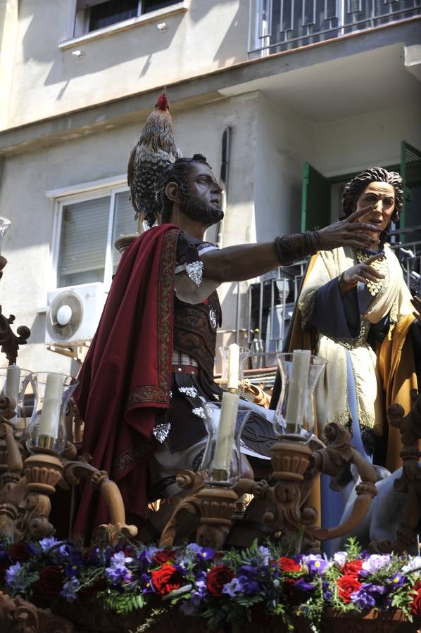 Dulce Nombre procesiona en la Semana Santa 2017