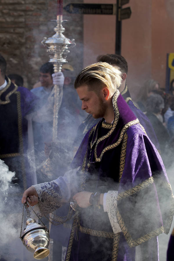 La salida procesional de Pasión, en imágenes