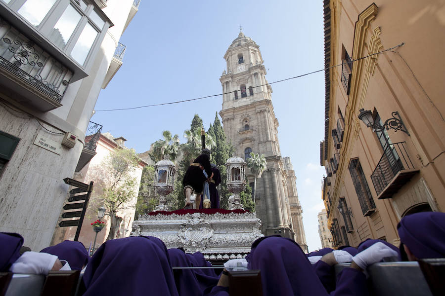 La salida procesional de Pasión, en imágenes