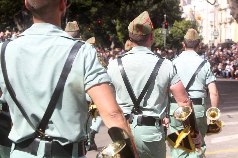 Fotos del desembarco de la Legión en Málaga el Jueves Santo