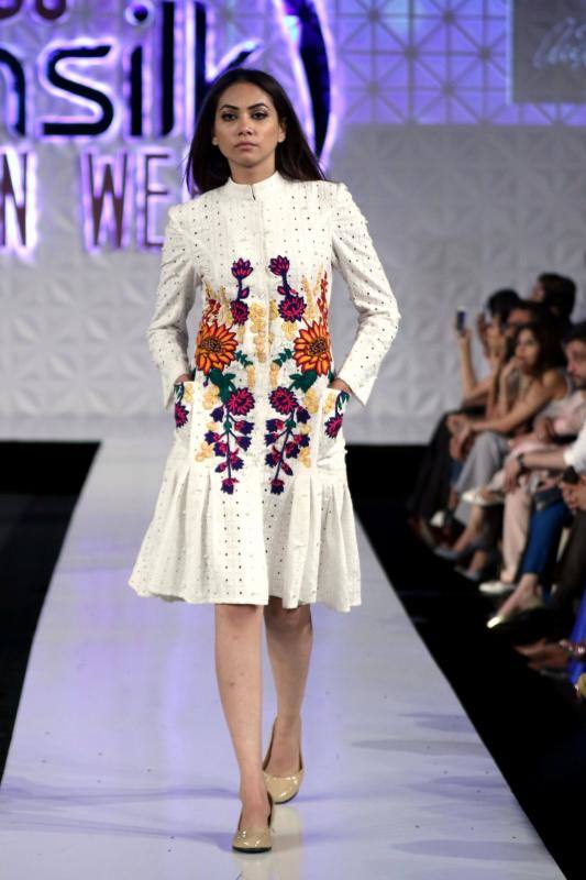 La moda de Pakistán se sube a la pasarela