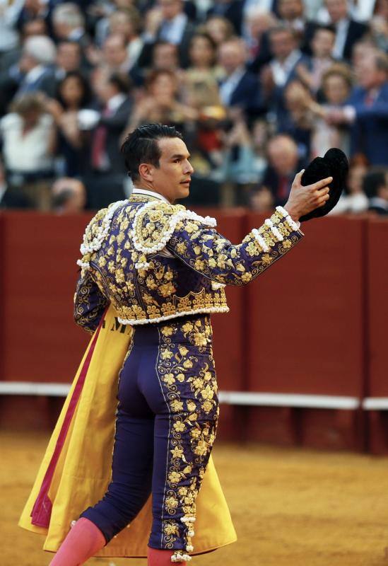 Famosos en la corrida del Domingo de Resurección en Sevilla