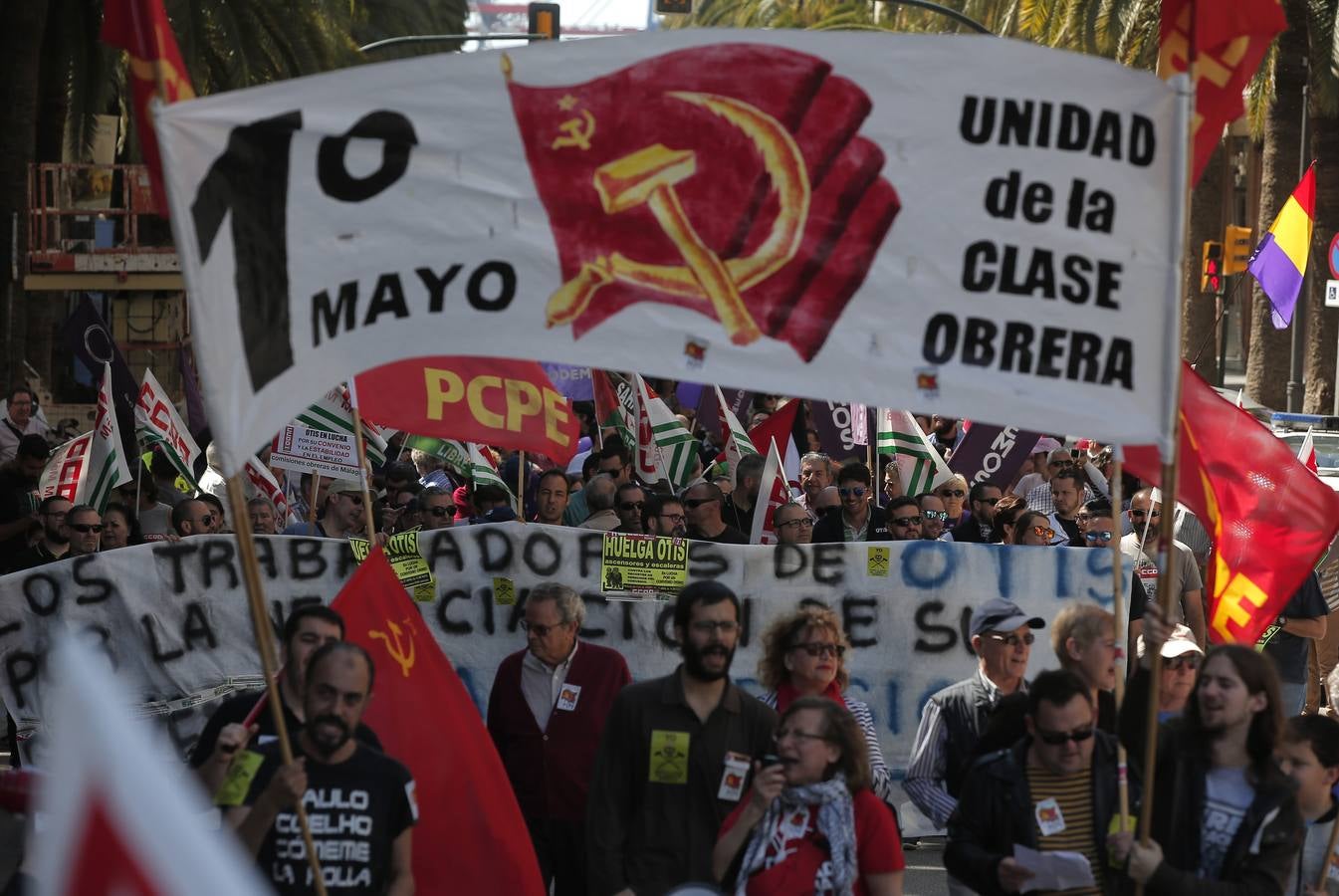 Las mejores fotos de la manifestación del 1 de mayo en Málaga