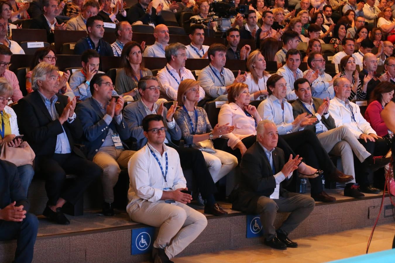Las mejores fotos de la segunda jornada del congreso provincial del PP que reeligirá a Bendodo
