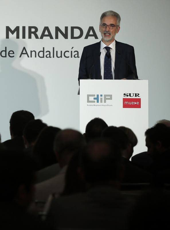 Fotos del coloquio con el consejero andaluz de Salud, Aquilino Alonso