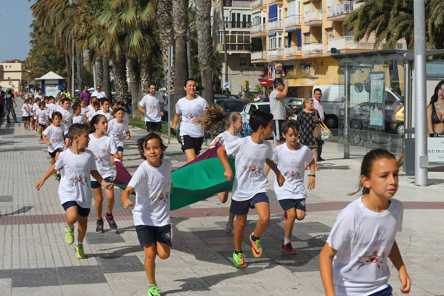 Damián Quintero enciende el pebetero de la Deportiada