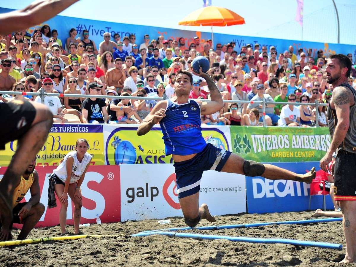 Copa de España de balonmano playa en Torrox