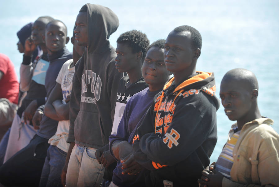 Llegan al puerto de Málaga 94 inmigrantes