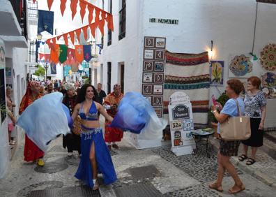 Imagen secundaria 1 - cinipo, en Ronda, se encuentra en estado de abandono desde hace años por parte de la Junta. Frigiliana, su casco antiguo está considerado BIC. Torre vigía de Torrox