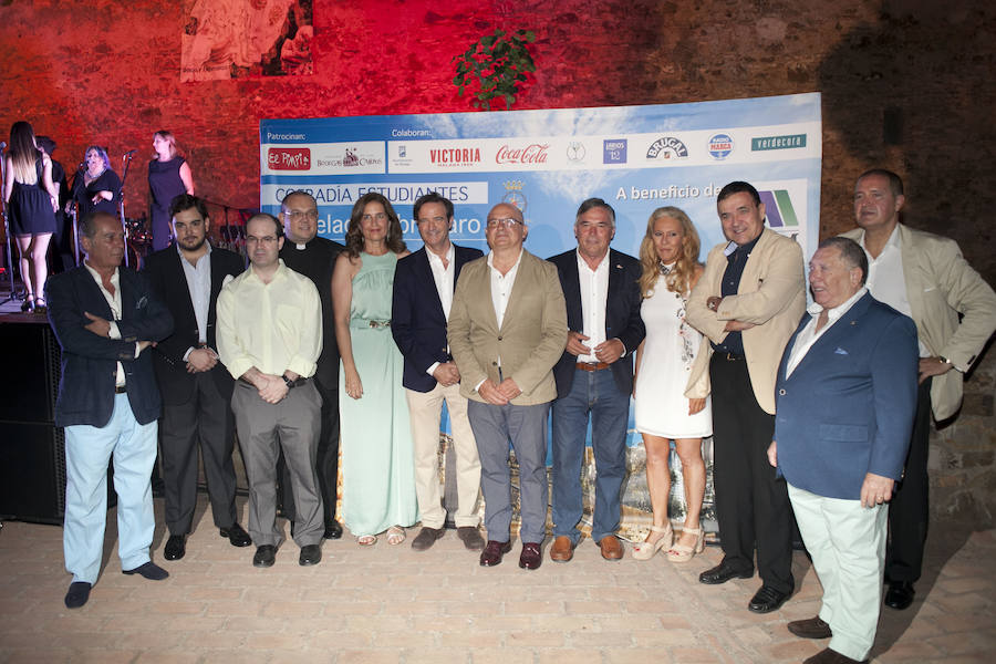 Las ganancias irán destinadas íntegramente a la Asociación malagueña AIOM 