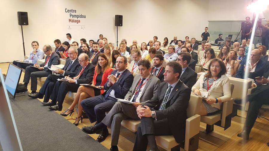 Málaga ha vuelto a ser la sede del foro Futuro en Español, una iniciativa de Vocento y CAF-Banco de Desarrollo de América Latina en el que se ha abordado el reto de innovar en Latinoamérica. 
