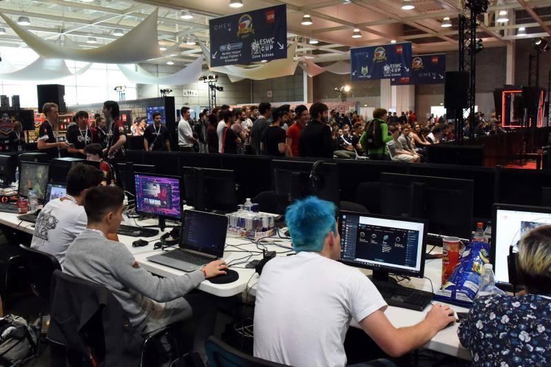 El &#039;Esports World Convention&#039; reúne a más de 200 jugadores profesionales de todo el mundo