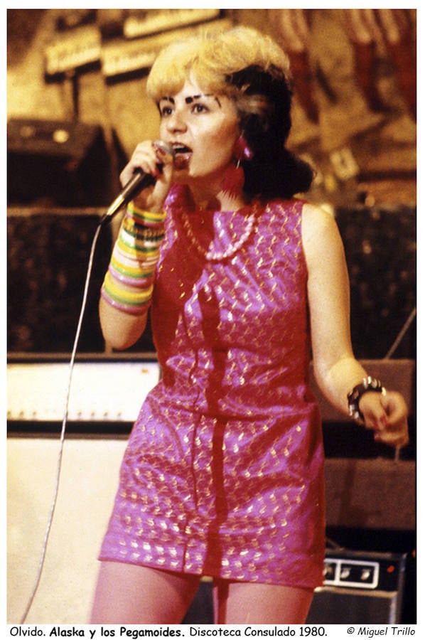 El fotógrafo reúne en el CA2M de Madrid sus dos primeras series.