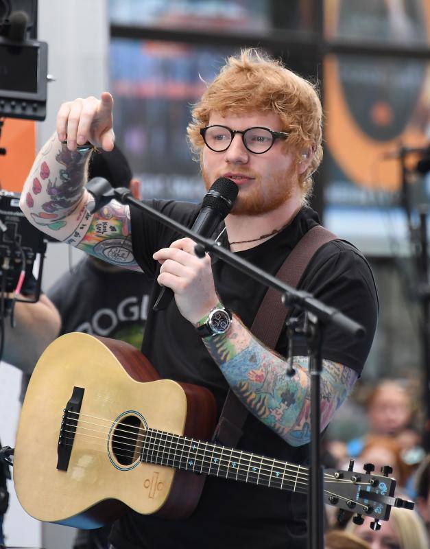El cantante y compositor británico realiza un concierto para el programa Today de la cadena NBC en la plaza Rockefeller