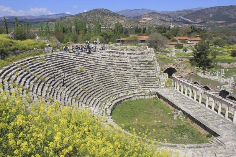 El tetrapilón de Afrodisias en Aydin (Turquía) ha sido declarado nuevo Patrimonio Mundial por los miembros de la 41ª reunión del Comité del Patrimonio Mundial de la UNESCO 