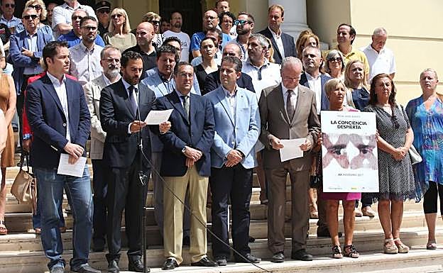 Acto en recuerdo a Miguel Ángel Blanco en el Ayuntamiento de Málaga.