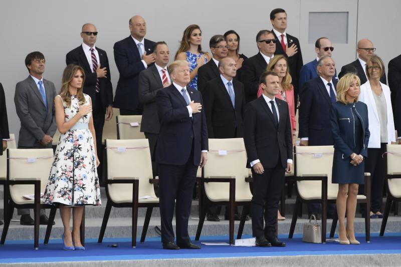 La Fiesta Nacional francesa contó con la asistencia del presidente de los Estados Unidos en conmemoración del centenario de la entrada de Estados Unidos en la Primera Guerra Mundial junto a Francia y al resto de los aliados.