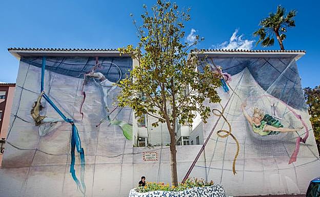 Estepona ya cuenta con numerosos murales en sus edificios.