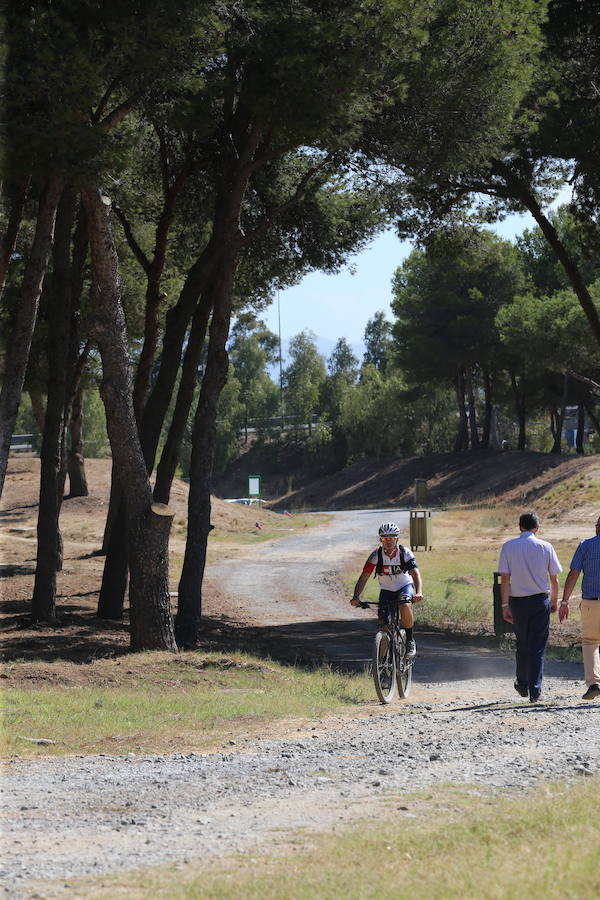 El recinto, que no contará con vigilancia, estará abierto las 24 horas y dispone de una veintena de mesas y papeleras para hacer picnic 