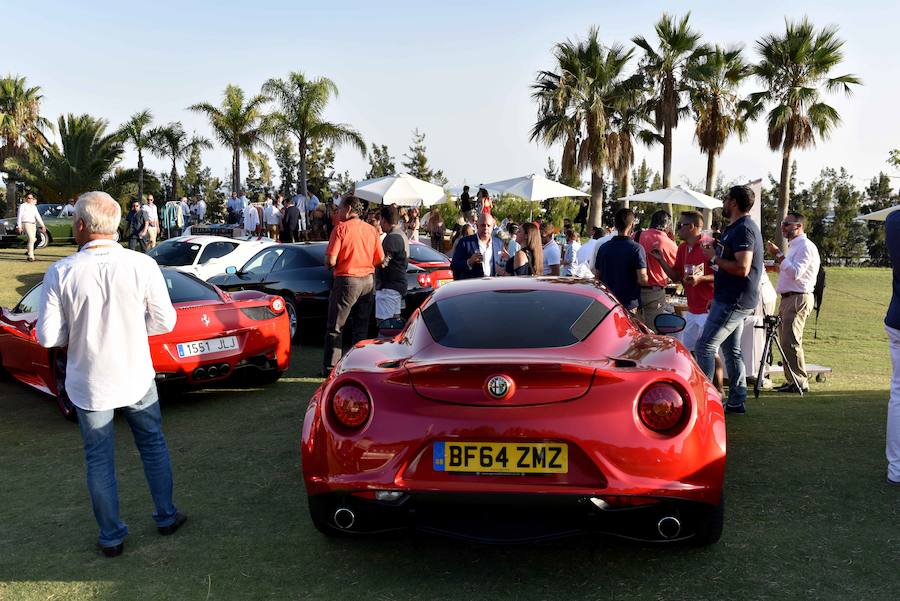 Coches de 2,3 millones de euros, el Mercedes ‘alas de gaviota’ de John Wayne o el Hispano-Suiza que encargó Alfonso XIII se dieron cita en el evento que Autobello celebró en Magna Marbella Golf.