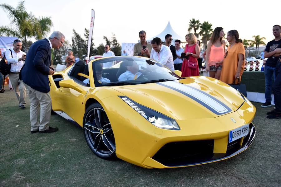 Coches de 2,3 millones de euros, el Mercedes ‘alas de gaviota’ de John Wayne o el Hispano-Suiza que encargó Alfonso XIII se dieron cita en el evento que Autobello celebró en Magna Marbella Golf.