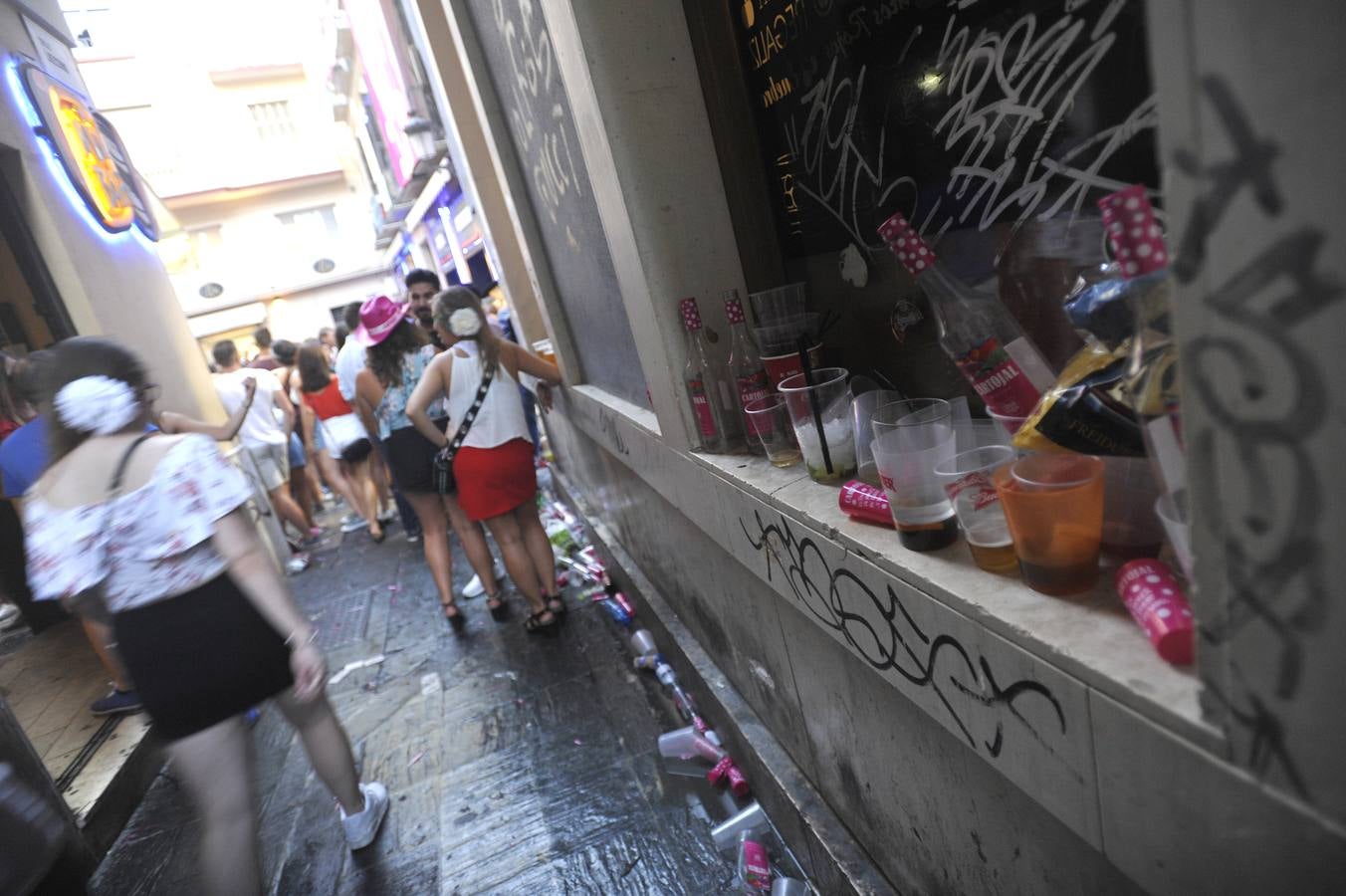 Así quedó el Centro tras la primera jornada de la Feria de Málaga 2017