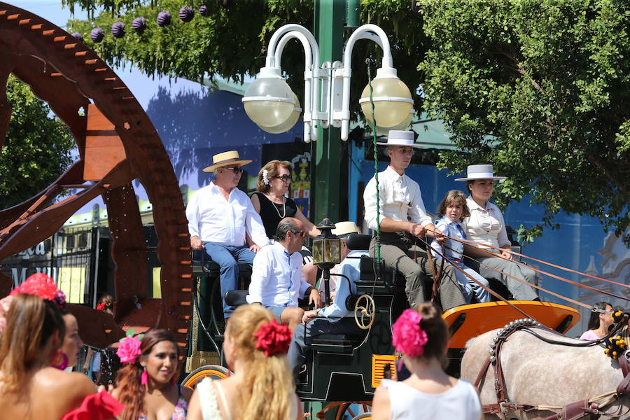 Así se vive la feria de día en el Cortijo de Torres