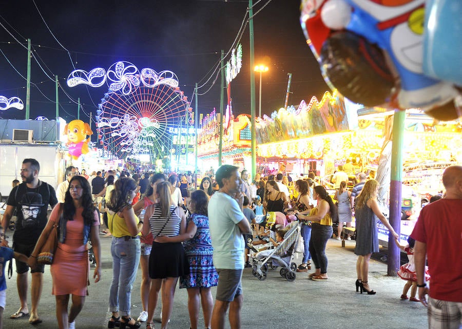 La segunda jornada de la Feria de Málaga en el real se vivió con intensidad en el Cortijo de Torres.