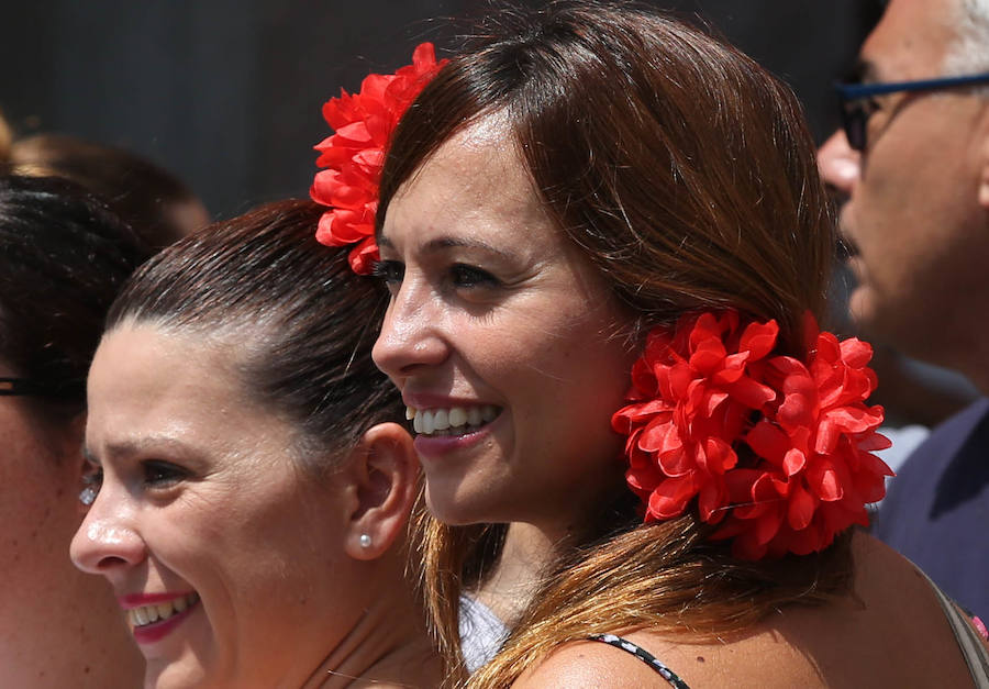 Las principales calles del Centro de Málaga se preparan ya para los últimos días de Feria.