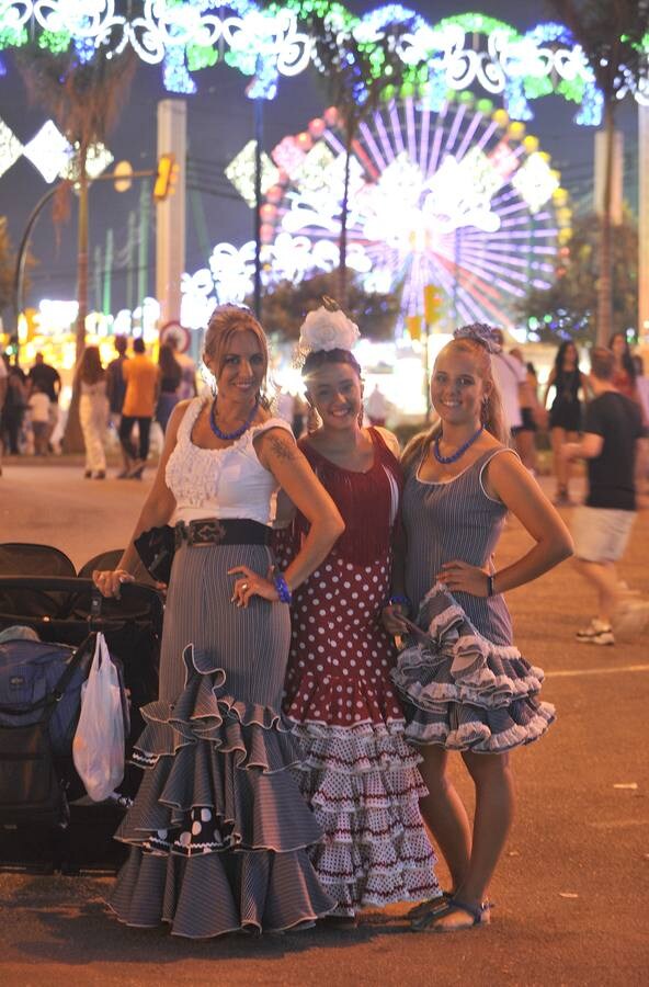 Las mejores fotos del viernes noche en el Real de la Feria de Málaga
