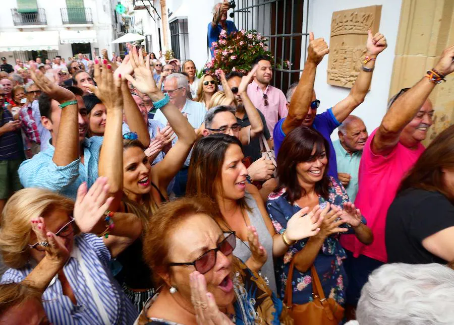 La moción de censura sale adelante con los votos del PP y los independientes de San Pedro 