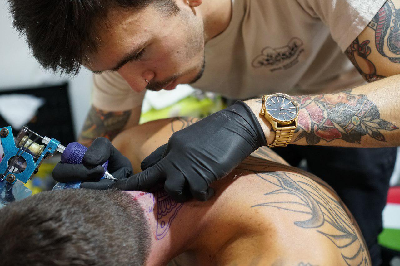 El evento centrado en el mundo del tatuaje reúne a profesionales de toda España en la capital durante tres días