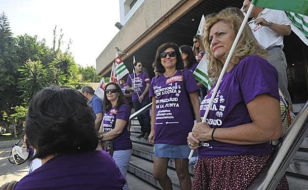 Concentración de monitores en Málaga 