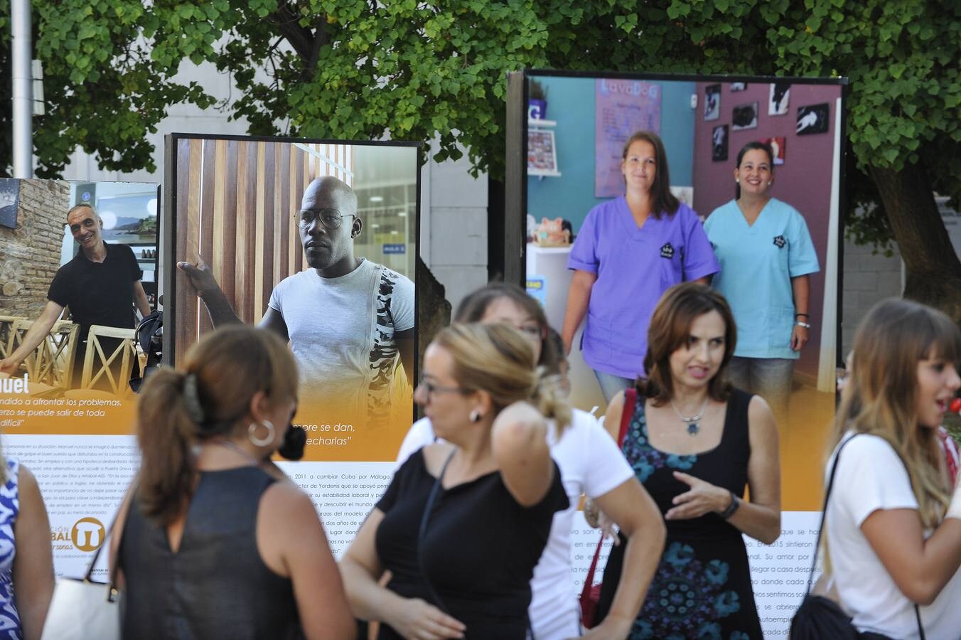 La exposición de la Asociación Arrabal narra la historia de catorce personas que consiguieron reinsertarse en la sociedad tras tocar fondo