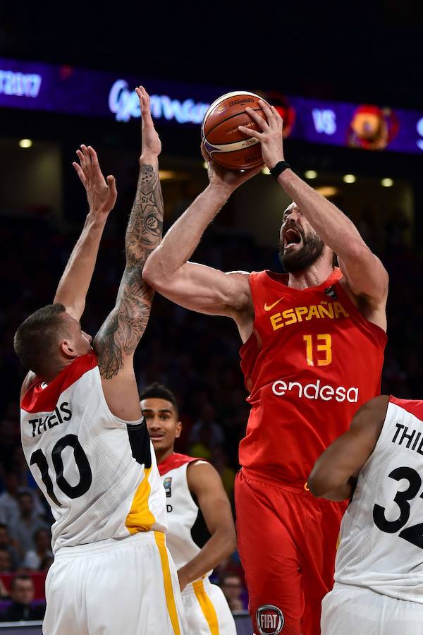 La selección que dirige Sergio Scariolo disputará su décima semifinal consecutiva tras imponerse al equipo germano con una sensacional actuación de Marc Gasol. 