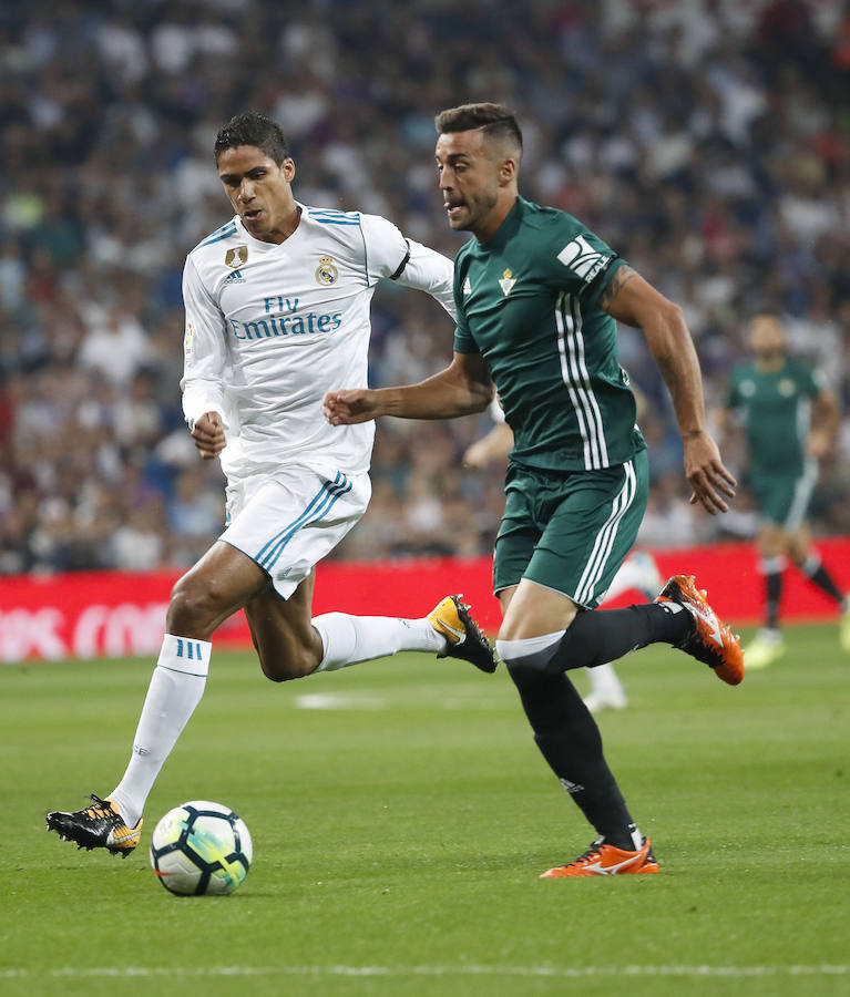 El Santiago Bernabéu acoge el choque correspondiente a la quinta jornada de Liga. 