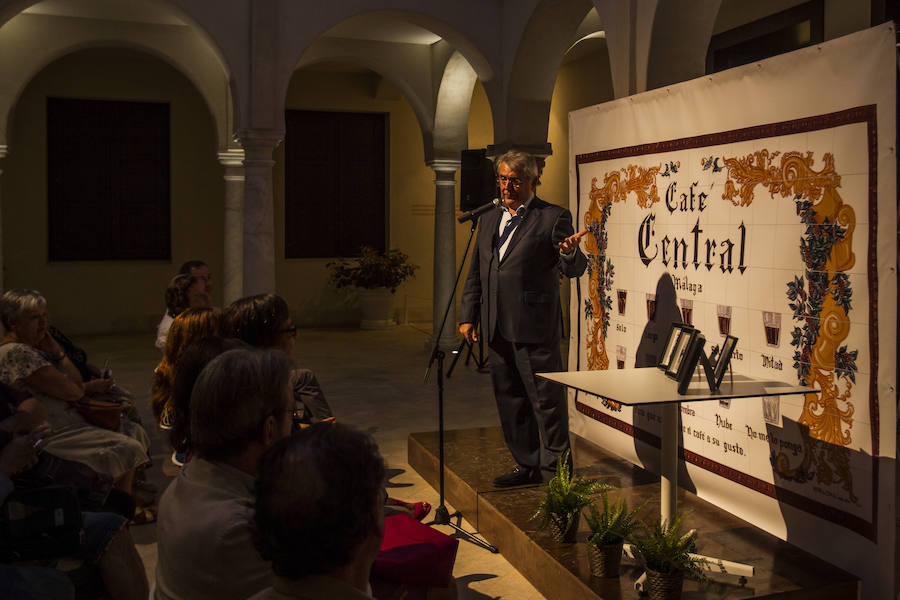 Presentación de los cafés propios del Central.