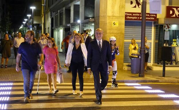 El Soho estrena el primer paso de peatones inteligente de Málaga