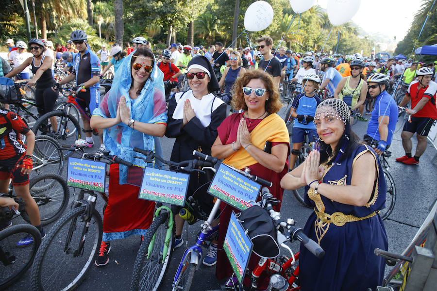 Más de 15.000 ciclistas han tomado esta mañana las calles de la ciudad en una actividad enmarcada en la Semana de la Movilida
