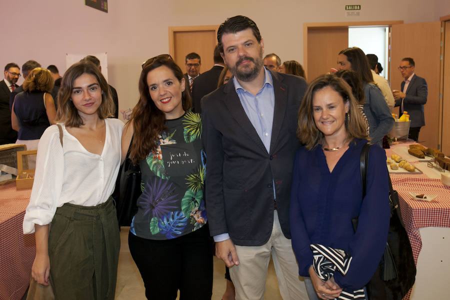 Patricia Paz, Marisol Illescas, Juan Camacho y Edurne Elvira. 