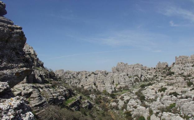 El Torcal de Antequera se vive de una forma muy especial en otoño.