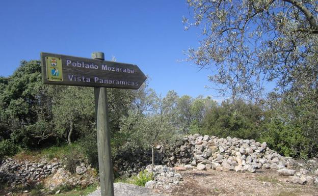 Vestigios medievales en la ruta de la Mesa de Mazmúllar.