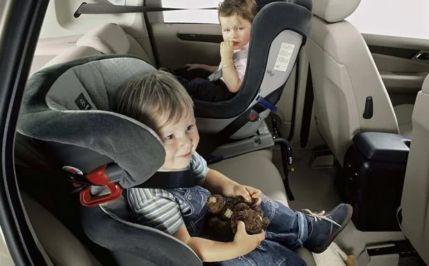 Cantidad de dinero Transporte preposición Cuándo cambiar la silla infantil del coche? | Diario Sur
