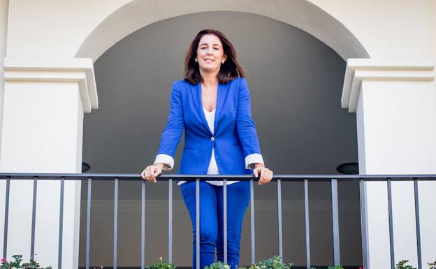 Toñi Ledesma, en el patio interior del Ayuntamiento. 
