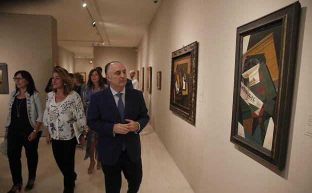 Lourdes Moreno, Gemma del Corral, Elías Bendodo, Francisco de la Torre, Carmen Thyssen, Rosa Santos y Javier Ferrer. 