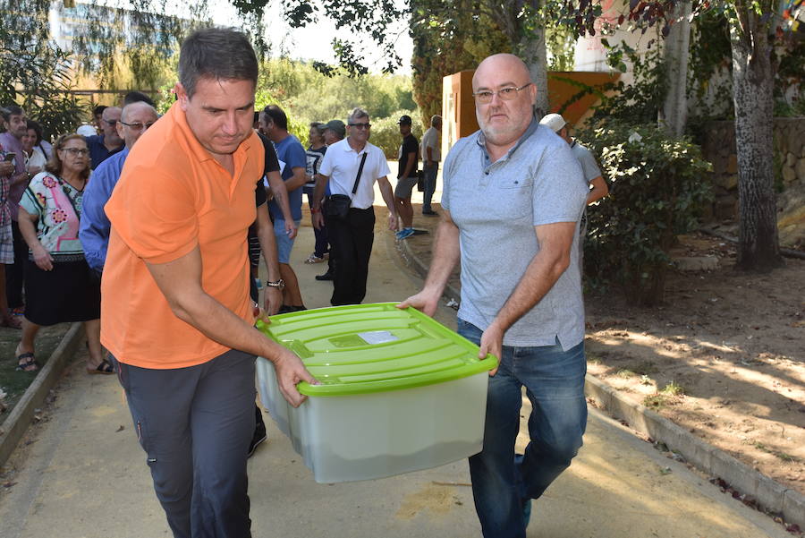 El ejemplar ha sido transportado al Bioparc de Fuengirola