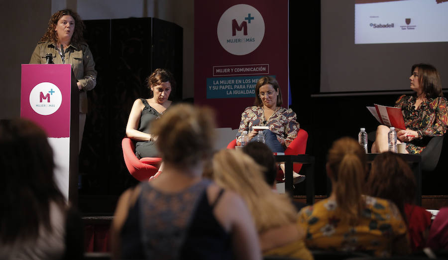 El papel de las féminas en los medios, a debate en Ronda en un acto organizado por la Consejería de Igualdad y Políticas Sociales de la Junta y Diario SUR