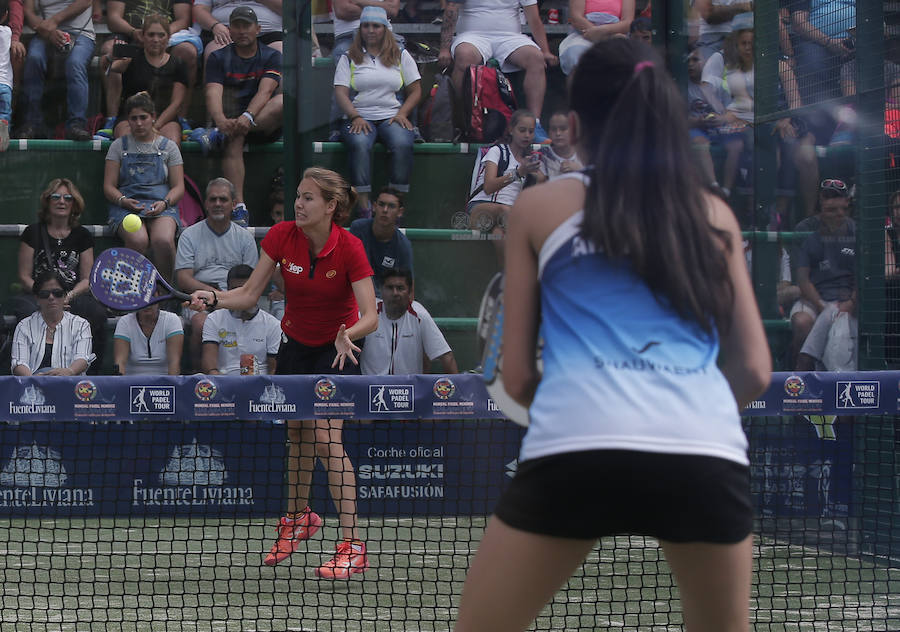 Argentina y España. España y Argentina. Los dos países serán rivales este sábado en el Club el Candado tanto en la categoría femenina como en la masculina para ganar este Mundial de Menores de Pádel que se lleva celebrando en la provincia desde hace una semana.